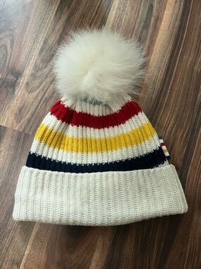 Hudson’s Bay Company classic striped hat